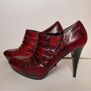Red Snake Skin Nine West Booties*